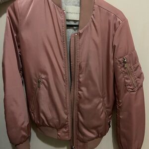 Babaton Aritzia Pink Bomber Jacket Textured Fabric Zipped Pockets Cuffed